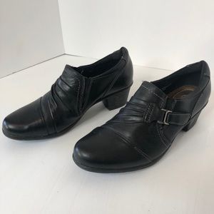 Earth Origins Honor Mid Heal Pump Bootie size 8.5